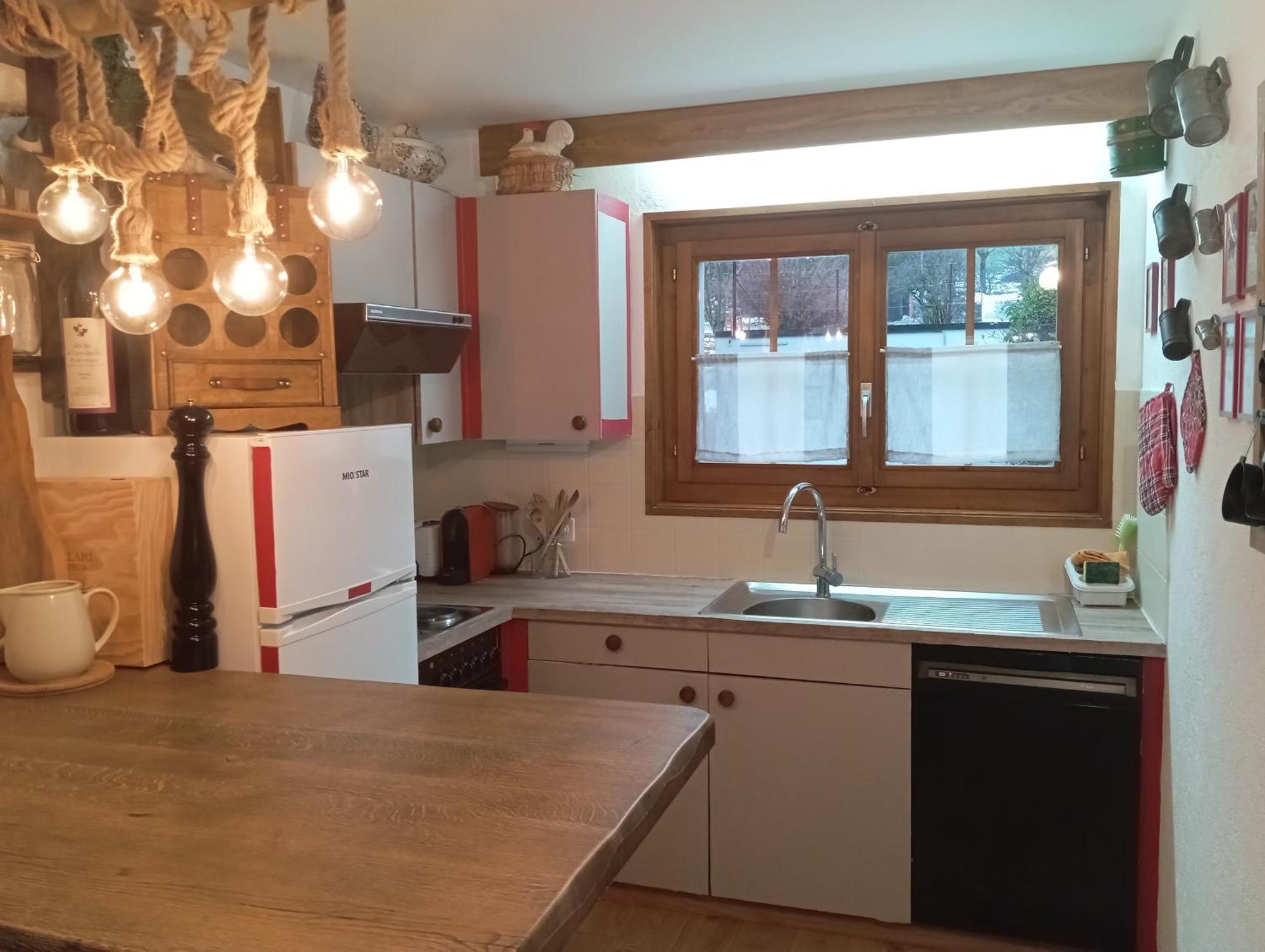 Cozy Apartment In The Heart Of The Alps 代堡 外观 照片